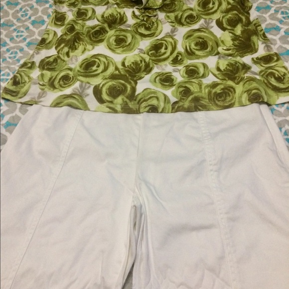 Blouse - Picture 2 of 8